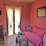 The Olive Tree House Апартаменты *