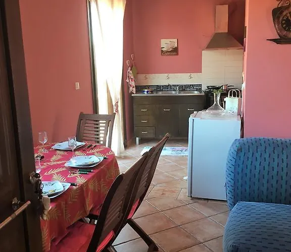 Appartamento The Olive Tree House Kompítsion